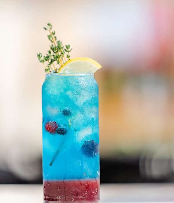 pexels-jdgromov-12419197